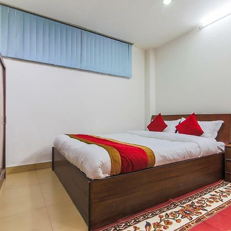 Oyo 358 Hotel Rose Star Kathmandu Exterior photo