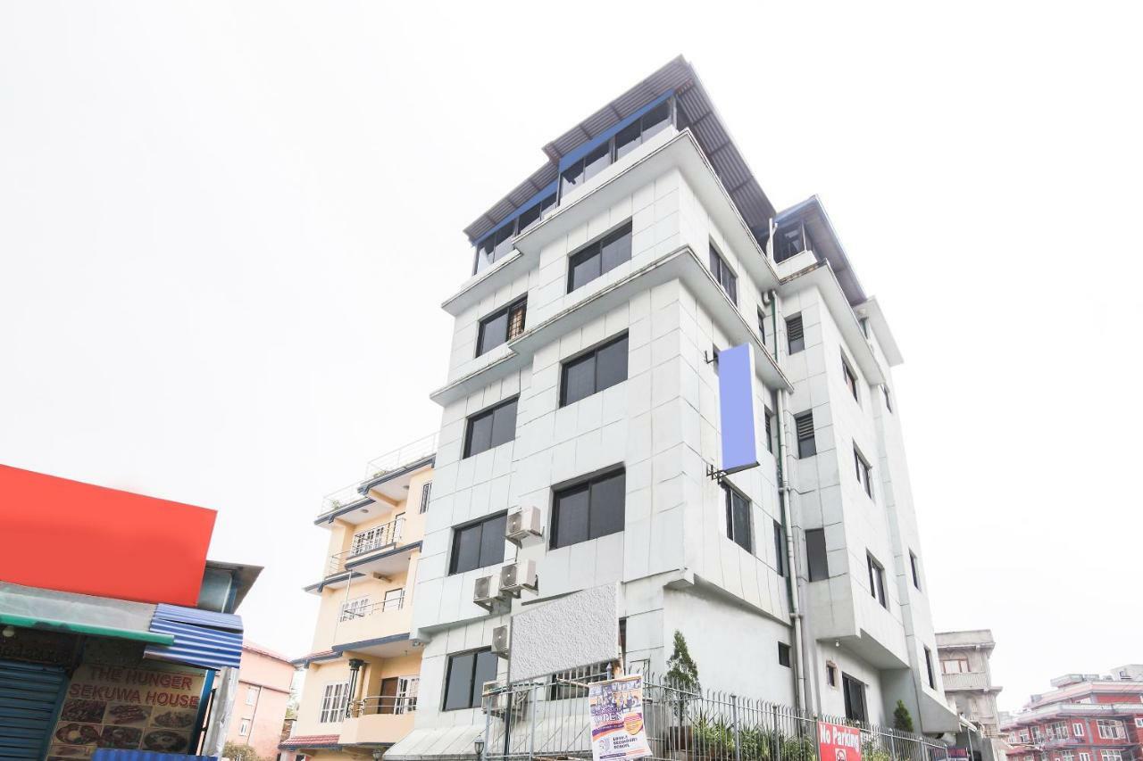 Oyo 358 Hotel Rose Star Kathmandu Exterior photo