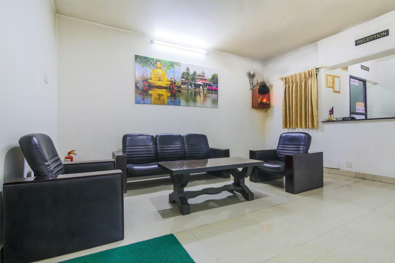 Oyo 358 Hotel Rose Star Kathmandu Exterior photo