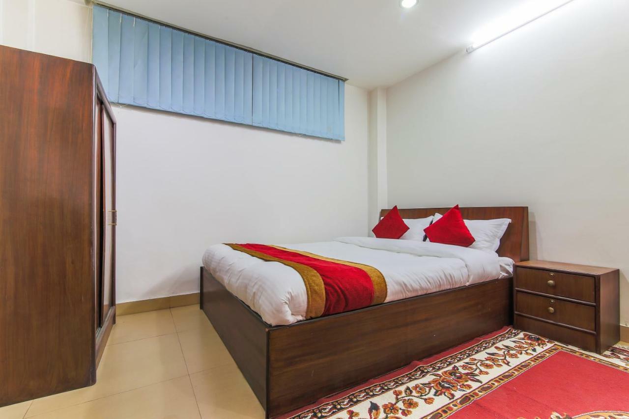 Oyo 358 Hotel Rose Star Kathmandu Exterior photo